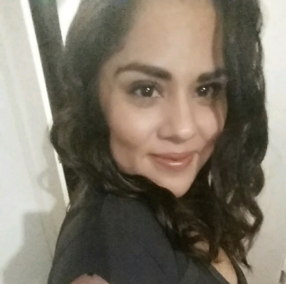 Meet your Posher, Maria